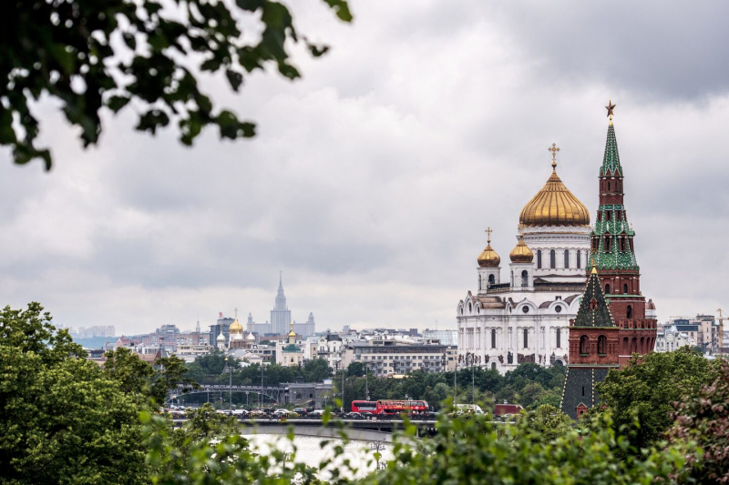 Путешественник-рекордсмен — о кругосветке на мотоцикле и пути Ломоносова