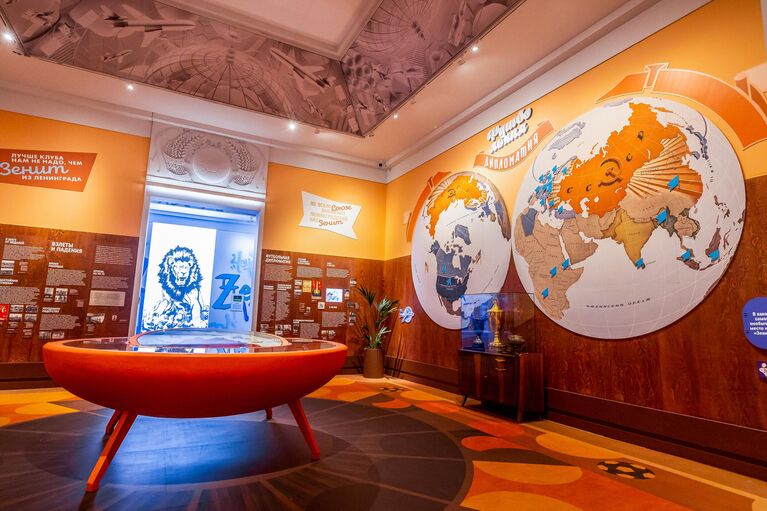 Страсть, история, стиль: как Петербург отмечает 100-летие клуба "Зенит"