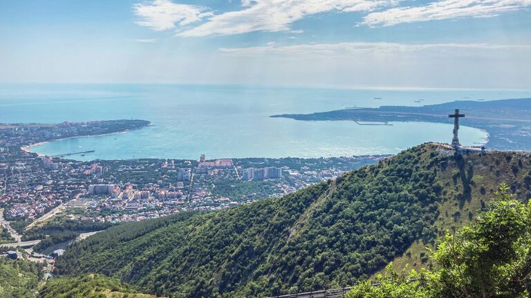 Отдых на Черном море подешевел. Сколько теперь стоят туры на курорты