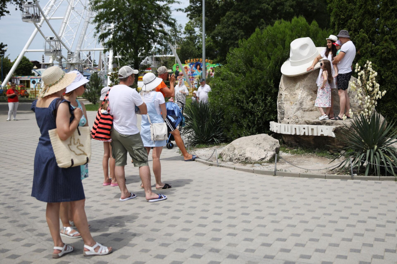 Отдых на Черном море подешевел. Сколько теперь стоят туры на курорты