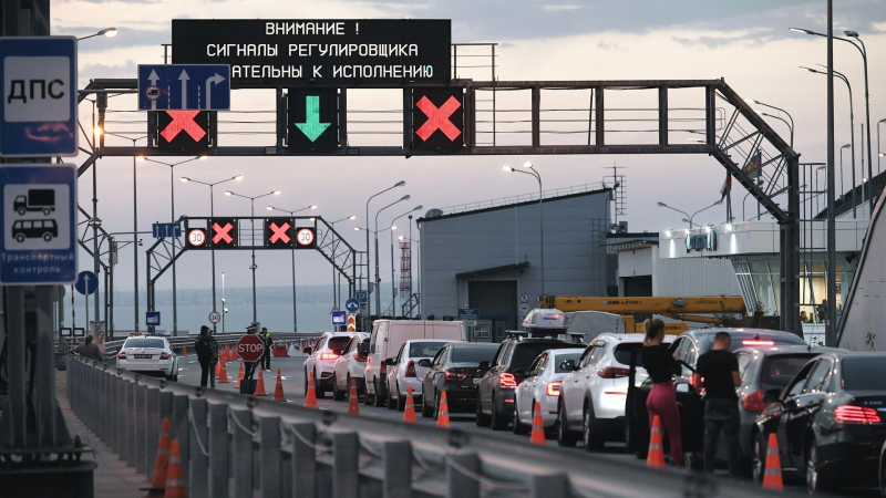 РСТ порекомендовал туристам изучить альтернативные маршруты в Крым