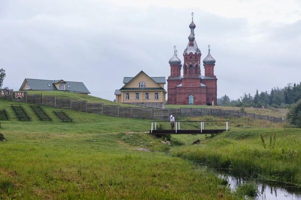 Прыжок через Волгу и спа на болотах. Необычные выходные в Тверской области
