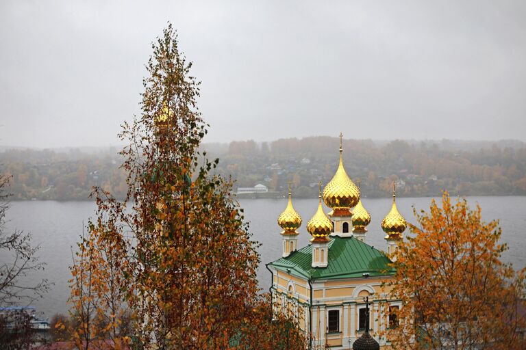 Самая красивая и уютная осень в России: гид по старинному Плесу