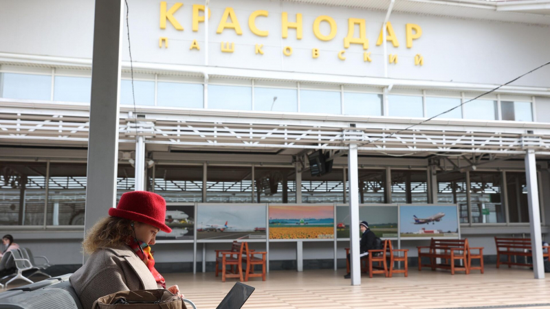 Аэропорт Краснодара уже обслужил более 100 тысяч пассажиров