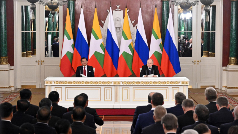 Россия и Мьянма подписали соглашение о взаимной отмене виз