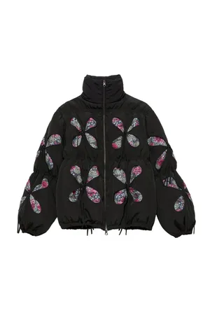 Долой скучных «гусениц»! Вот 12 модных и необычных пуховиков, которые сделают тебя звездой стритстайла