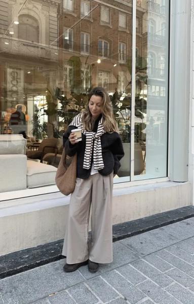 Фэшн-блогеры носят этот лонгслив, чтобы вывести осенние образы на новый уровень