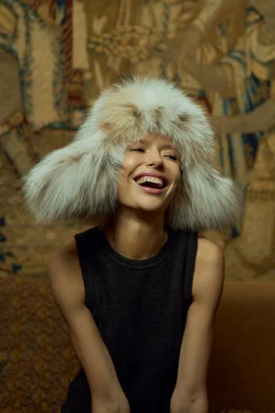 Модный дайджест этой недели: теплый трикотаж, верхняя одежда и подарки себе любимой