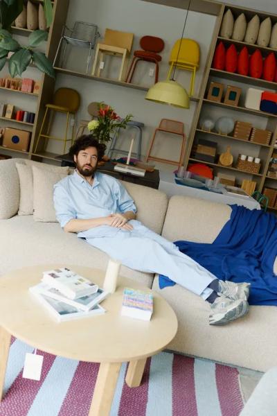 Модный дайджест этой недели: теплый трикотаж, верхняя одежда и подарки себе любимой