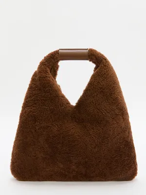 «Морщинистая сумка» – главный тренд зимы-2025/2026