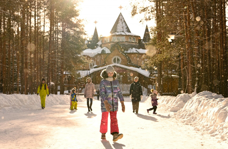 Новый год на поезде. В какие железнодорожные круизы поехать зимой