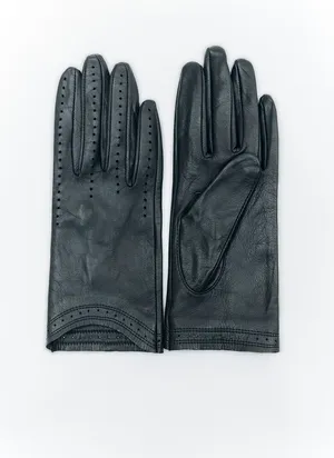 Перчатки – мини, впечатление – макси: как носить этот трендовый аксессуар