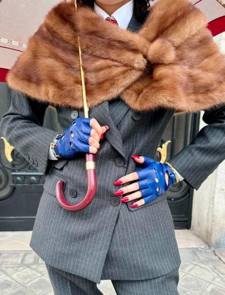 Перчатки – мини, впечатление – макси: как носить этот трендовый аксессуар