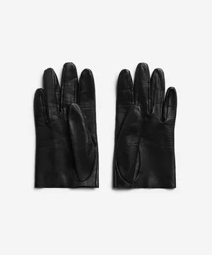 Перчатки – мини, впечатление – макси: как носить этот трендовый аксессуар