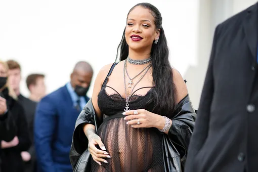 Завидуй, Рианна! Небанальные образы для беременных, вдохновленные стритстайлом