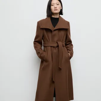 10 теплых пальто, как у мамы Кевина из &laquo;Один дома&raquo; &ndash; вечная классика