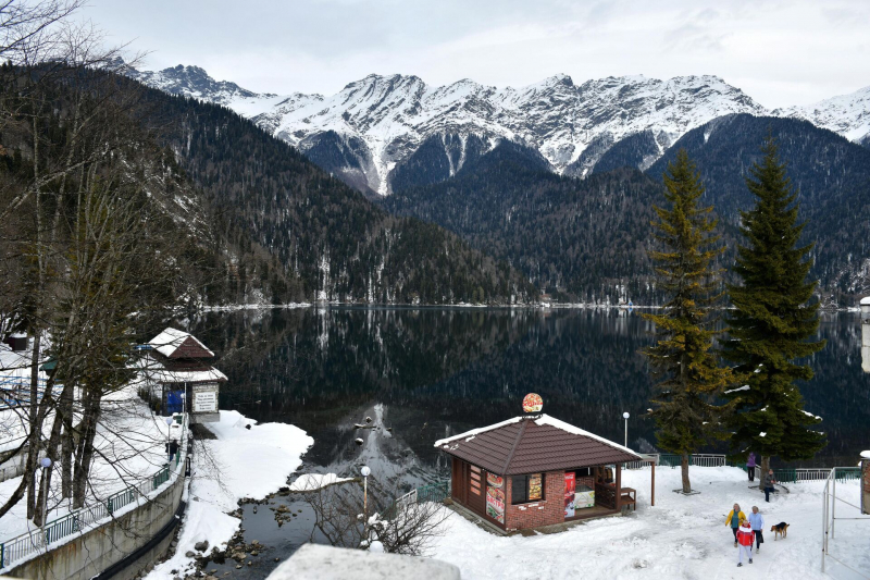 Границы открыты: куда поехать на Новый год без загранпаспорта