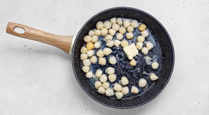 Гребешки в сливочном соусе, пошаговый рецепт с фото на 417 ккал