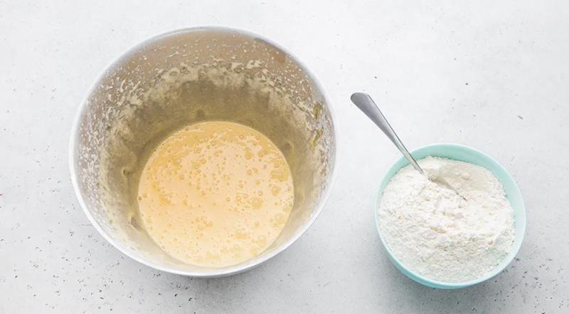 Медовик с бананом, пошаговый рецепт с фото на 878 ккал