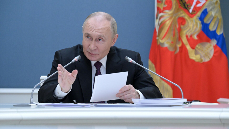 Путин подписал закон о расширении эксперимента по гостевым домам