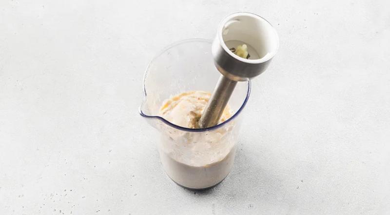 Селедка под шубой с зеленым горошком, пошаговый рецепт с фото на 1109 ккал