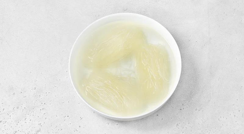 Фунчоза с морепродуктами и овощами, пошаговый рецепт с фото на 485 ккал