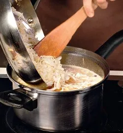 Кислые щи с копченостями, пошаговый рецепт с фото на 508 ккал