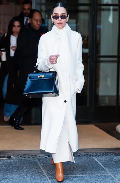 Мисс зима: повторяем &laquo;снежный&raquo; образ Эмилии Кларк - только бюджетные марки!