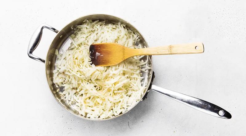 Осетинский пирог с капустой (Кабускаджин), пошаговый рецепт с фото на 1124 ккал