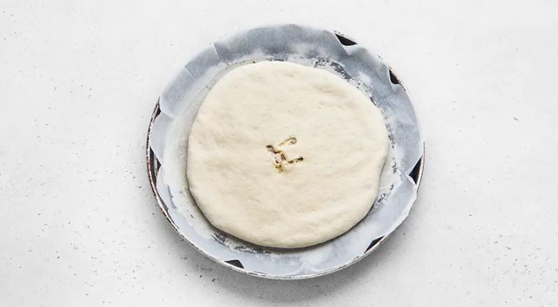 Осетинский пирог с курицей и сыром, пошаговый рецепт с фото на 1250 ккал