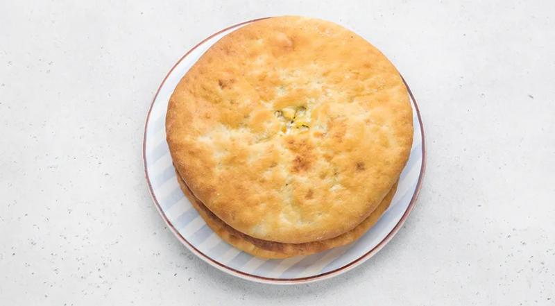 Осетинский пирог с курицей и сыром, пошаговый рецепт с фото на 1250 ккал