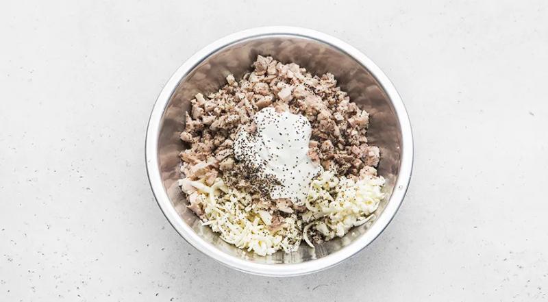 Осетинский пирог с курицей и сыром, пошаговый рецепт с фото на 1250 ккал