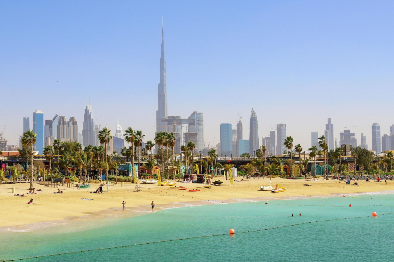 Пляж — за полцены: где дешево отдохнуть на море зимой