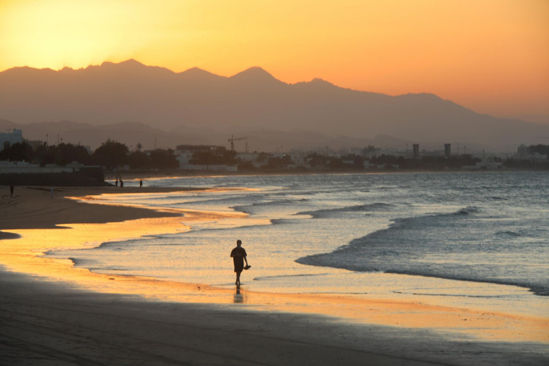 Пляж — за полцены: где дешево отдохнуть на море зимой