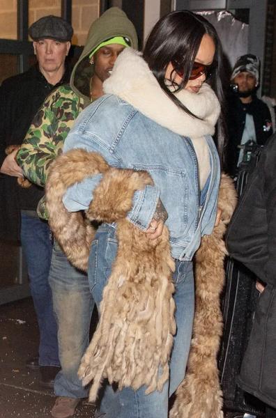 Провал или стильно? Разбираем, как Рианна носит мех