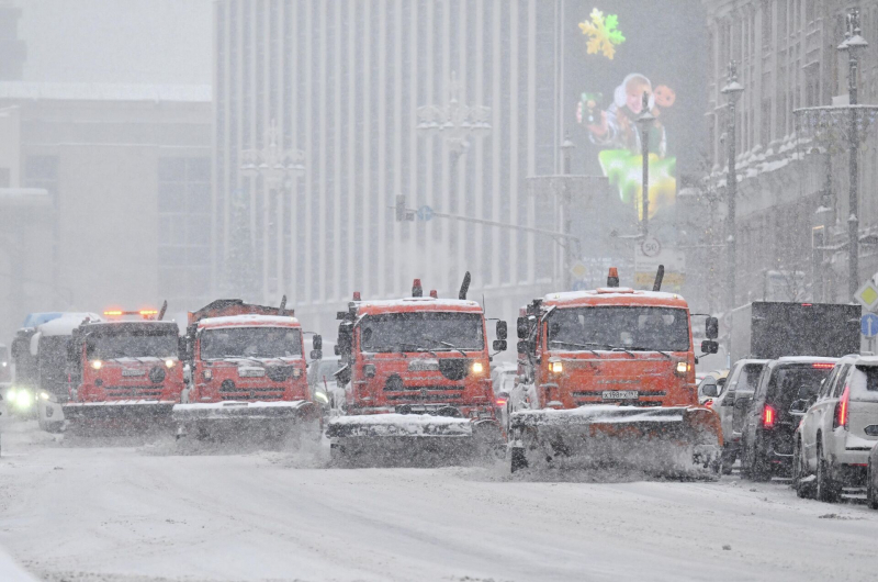 Снежный коллапс: как отстоять права при отмене рейса и не попасть в беду