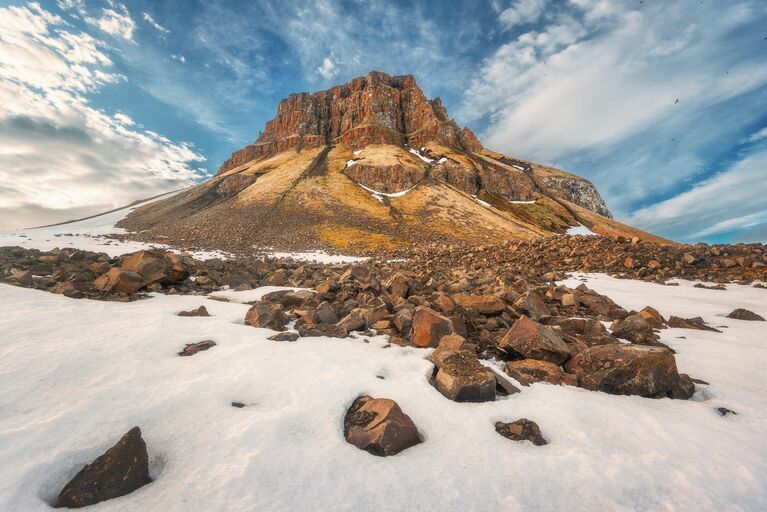 Уникальное северное сияние и загадочные арки. Самые красивые пейзажи России