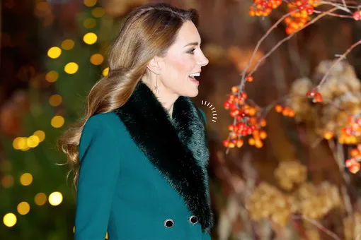Весной-2026 все девушки будут носить пальто с меховым воротником &ndash; как у Кейт Миддлтон