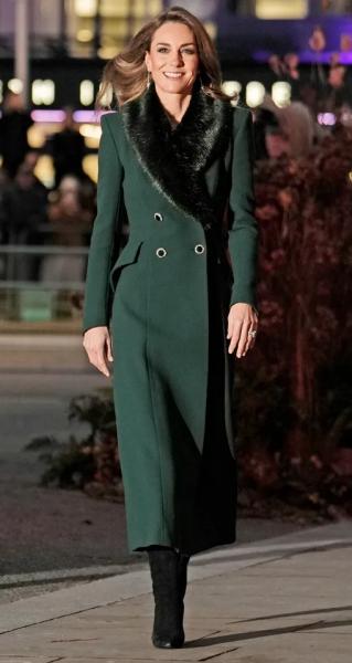 Весной-2026 все девушки будут носить пальто с меховым воротником &ndash; как у Кейт Миддлтон