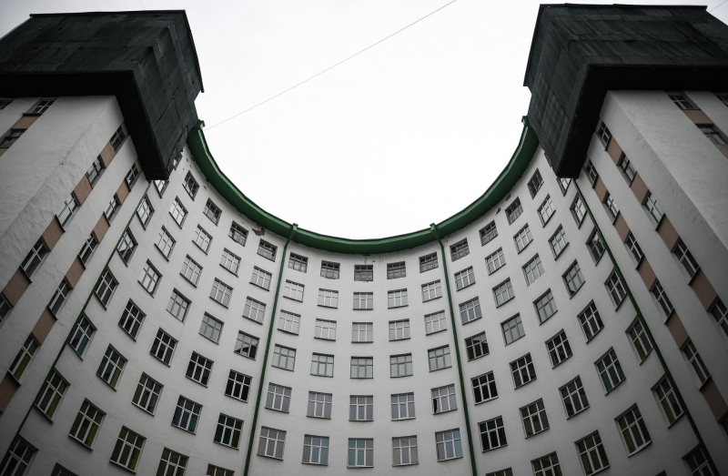 Замки, высотки и терема: самые красивые исторические отели России