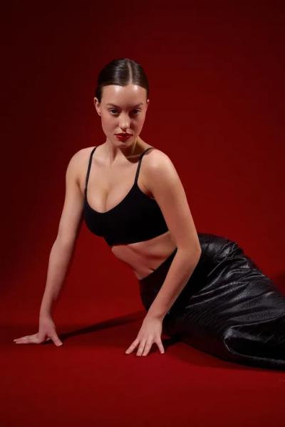 Еще чуть-чуть – и весна: модный дайджест с новинками брендов, свежими коллекциями и стайлинг-фишками