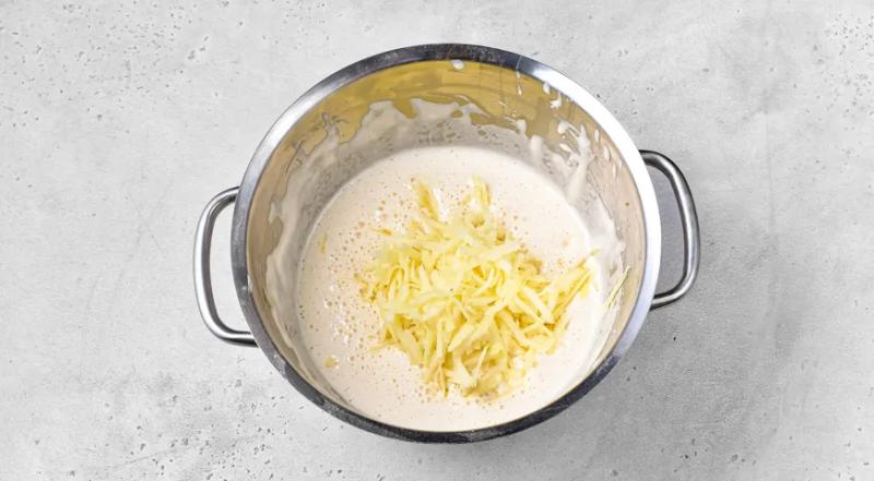 Яблочные блины, пошаговый рецепт с фото на 382 ккал