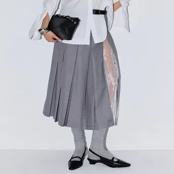 Как носить кружево в 2026, чтобы избежать «эффекта скатерти»