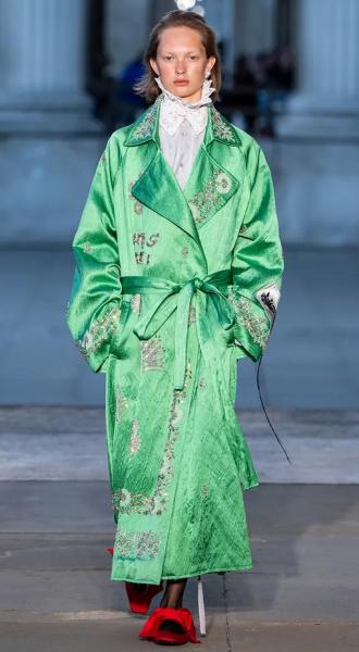 Как одеваться в год Огненной Лошади: модные астрологические советы