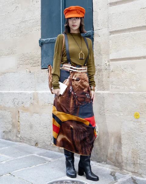 Как одеваться в год Огненной Лошади: модные астрологические советы