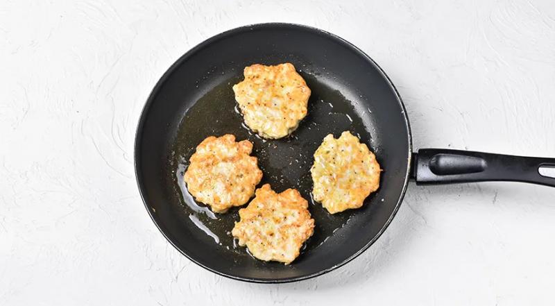 Куриные котлеты по-министерски, пошаговый рецепт с фото на 363 ккал