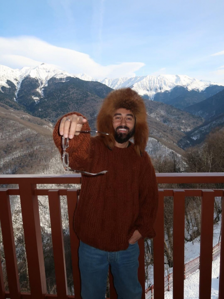 Релакс на Мальдивах и экстрим в Антарктике: как отдыхают российские звезды