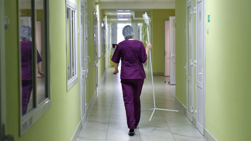 Роспотребнадзор опроверг сообщения о массовом отравлении туристов на Домбае