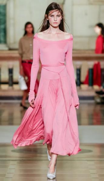 Только ради этих платьев и ждем весну – самые трендовые модели сезона