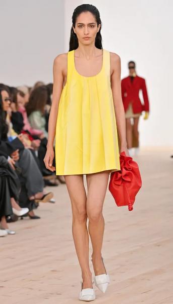 Только ради этих платьев и ждем весну – самые трендовые модели сезона